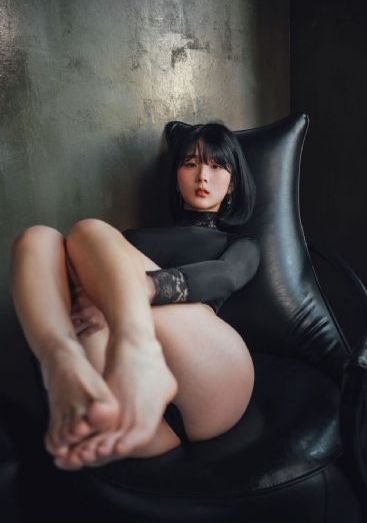 欧美大黑bbb在线_蓝光全集免费播放