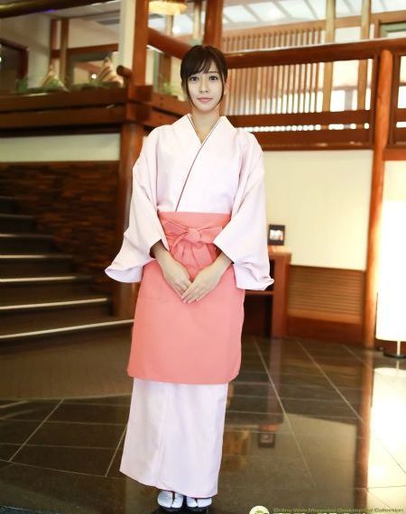 国产精品高颜值极品美女_720电影完整版