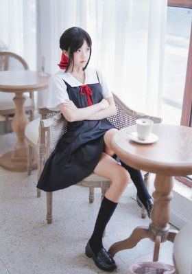 欧美美女泳装秀_超清在线播放观看