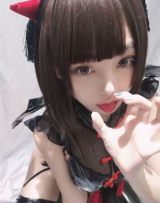 西西欧美美女人体艺术_HD韩国电影在线观看