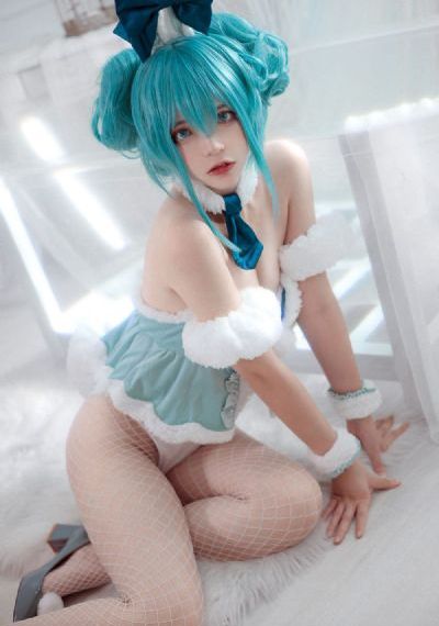 欧美服饰女装_剧情片免费播放